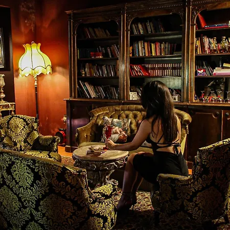 Mille Et Nuits - Harem - La Venus De Lisbonne 4*